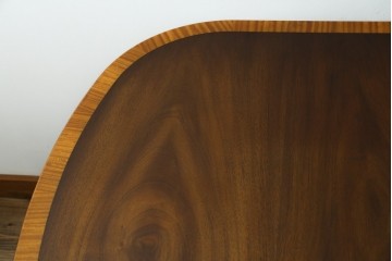 中古　美品　イギリス　高級ブランド　RACKSTRAW(ラックストロー)　優雅な曲線を描く2本脚のデザインが美しいダイニングテーブル　定価約45万円　(R-084439)