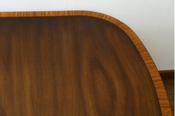 中古　美品　イギリス　高級ブランド　RACKSTRAW(ラックストロー)　優雅な曲線を描く2本脚のデザインが美しいダイニングテーブル　定価約45万円　(R-084439)