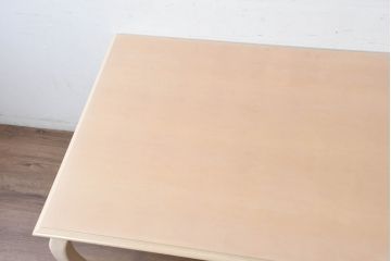 中古　美品　LYNN・HOLLYN(リン・ホーリン)　アンティーク調の可愛らしいデザインがおしゃれなダイニングテーブル(4人掛け、6人掛け、食卓、作業台、机)(R-084440)