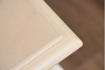 中古　美品　LYNN・HOLLYN(リン・ホーリン)　アンティーク調の可愛らしいデザインがおしゃれなダイニングテーブル(4人掛け、6人掛け、食卓、作業台、机)(R-084440)
