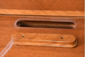 中古　超美品!!　maruni(マルニ木工)　高級ライン ブリタニアシリーズ　重厚感と上質さを兼ね備えたシアターボード(テレビ台、テレビボード、テレビボード、収納棚)(定価約140万円)(R-084442)