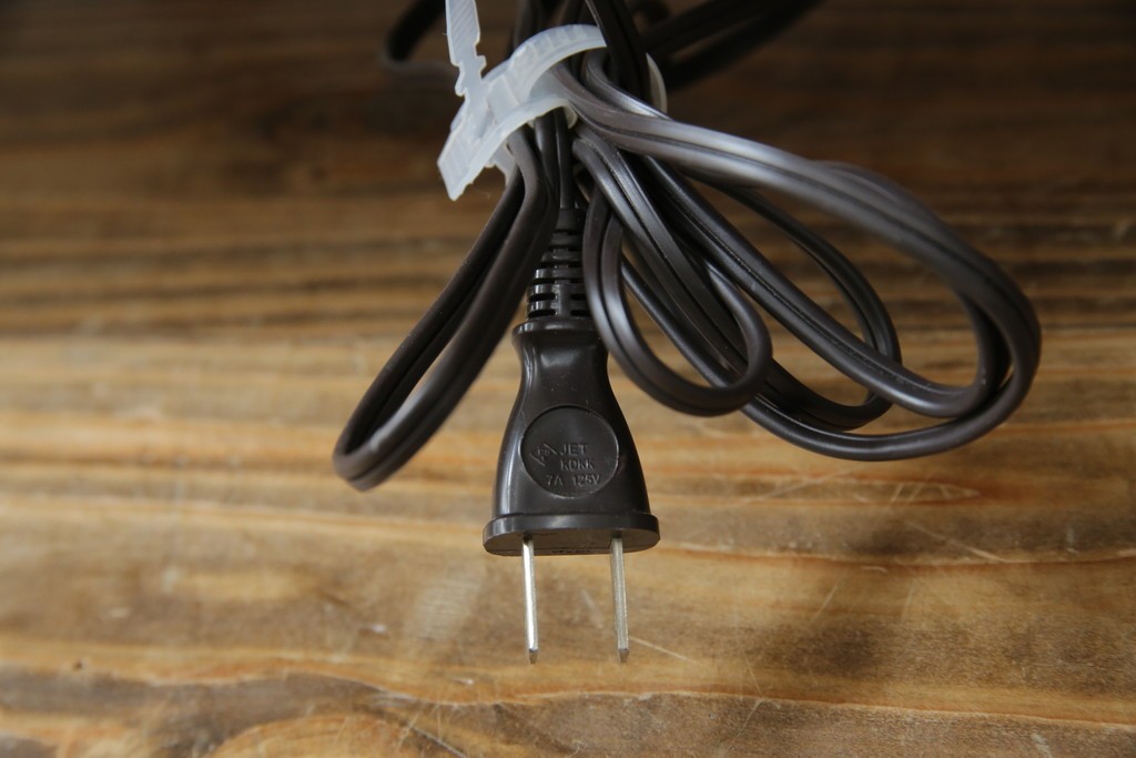 中古　超美品　maruni(マルニ木工)　ブリタニアシリーズ　135　英国クラシックの気品漂う収納力抜群のサイドボード　定価約108万円相当　(R-084443)