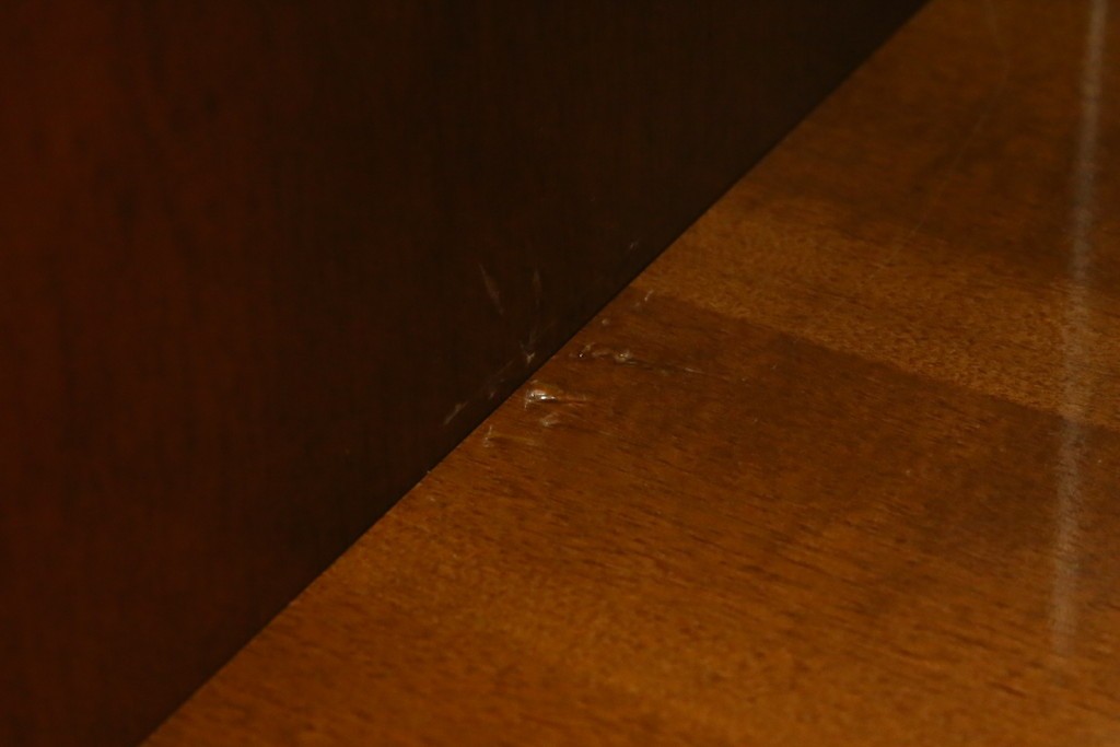 中古　超美品　maruni(マルニ木工)　ブリタニアシリーズ　135　英国クラシックの気品漂う収納力抜群のサイドボード　定価約108万円相当　(R-084443)