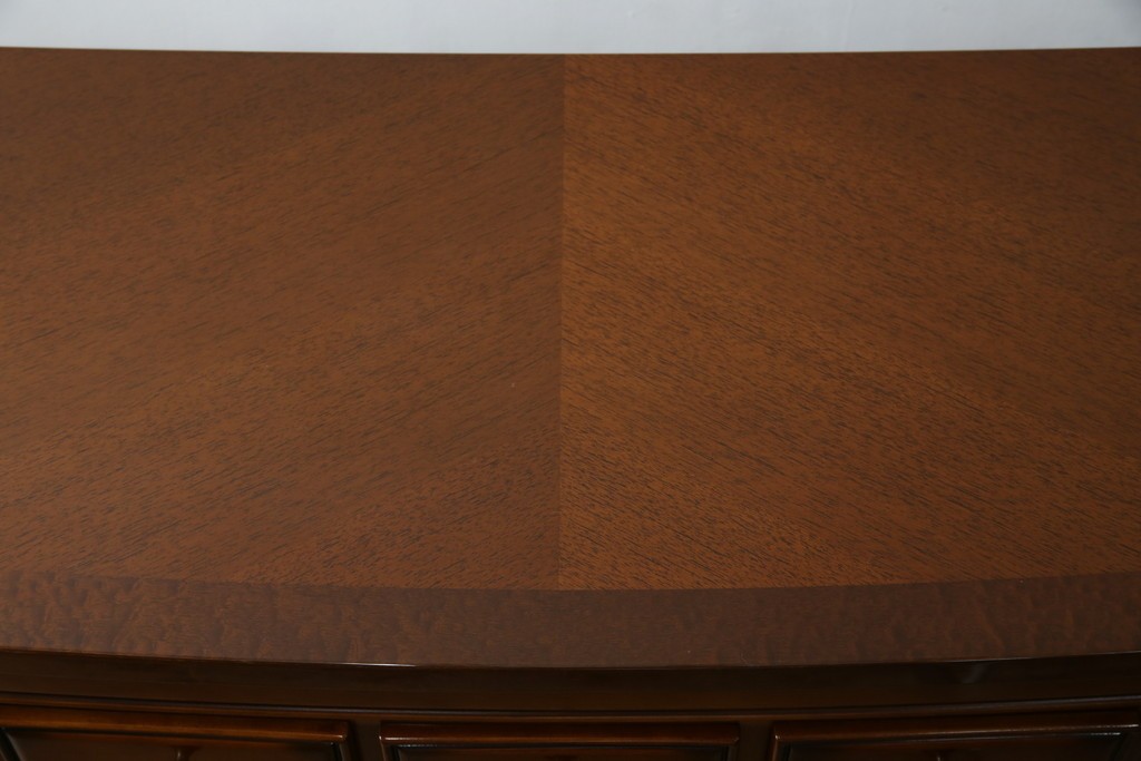 中古　超美品　maruni(マルニ木工)　ブリタニアシリーズ　135　英国クラシックの気品漂う収納力抜群のサイドボード　定価約108万円相当　(R-084443)