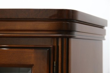 中古　超美品　maruni(マルニ木工)　ブリタニアシリーズ　135　英国クラシックの気品漂う収納力抜群のサイドボード　定価約108万円相当　(R-084443)