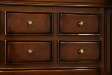 中古　超美品　maruni(マルニ木工)　ブリタニアシリーズ　135　英国クラシックの気品漂う収納力抜群のサイドボード　定価約108万円相当　(R-084443)