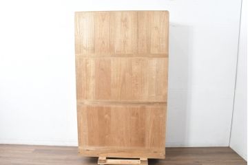 中古　衣装盆付き　上品な金具の意匠が目を引く加茂総桐箪笥(並厚、桐たんす、衣装箪笥、収納箪笥、着物箪笥、引き出し、和タンス、チェスト、バラ売り可能)(R-084444)