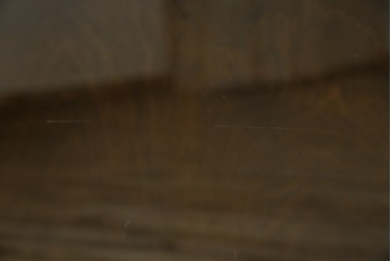 イギリスアンティーク　オーク材　スライド扉(フリップアップ扉)付き!　直線的で重厚感のある佇まいが魅力のブックケース(本箱、カップボード、キャビネット、収納棚、戸棚、英国)(R-084448)