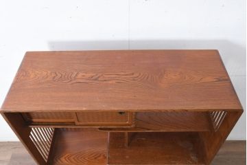 中古　上手物!!　高級デパート取り扱い　国産　職人手作り　欅(ケヤキ)材　職人技が光る凝った作りの茶棚(飾り棚、茶箪笥、収納棚、戸棚、網代)(R-084450)