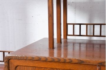 中古　上手物!!　高級デパート取り扱い　国産　職人手作り　欅(ケヤキ)材　職人技が光る凝った作りの茶棚(飾り棚、茶箪笥、収納棚、戸棚、網代)(R-084450)