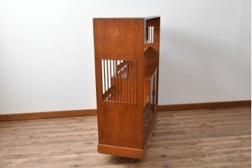 中古　上手物!!　高級デパート取り扱い　国産　職人手作り　欅(ケヤキ)材　職人技が光る凝った作りの茶棚(飾り棚、茶箪笥、収納棚、戸棚、網代)(R-084450)