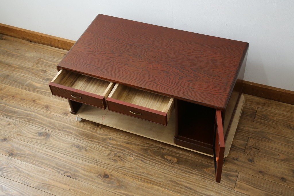 中古　高級品!!　高島屋デパート取り扱い　伝統技法　「杢目出し漆塗り」(根来漆塗り)　内部桐材　職人の技が光る!実用性とデザイン性を兼ね備えた座卓　(R-084452)