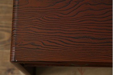 中古　高級品!!　高島屋デパート取り扱い　伝統技法　「杢目出し漆塗り」(根来漆塗り)　内部桐材　職人の技が光る!実用性とデザイン性を兼ね備えた座卓　(R-084452)
