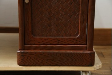 中古　高級品!!　高島屋デパート取り扱い　伝統技法　「杢目出し漆塗り」(根来漆塗り)　内部桐材　職人の技が光る!実用性とデザイン性を兼ね備えた座卓　(R-084452)