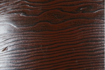 中古　高級品!!　高島屋デパート取り扱い　伝統技法　「杢目出し漆塗り」(根来漆塗り)　内部桐材　職人の技が光る!実用性とデザイン性を兼ね備えた座卓　(R-084452)