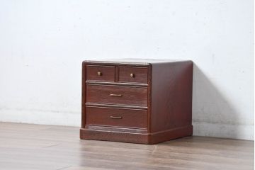 中古　美品　高級品!!　高島屋デパート取り扱い　伝統技法　「杢目出し漆塗り」(根来漆塗り)　内部桐材　細部まで職人のこだわりを感じる上ブタ付きの小引き出し(卓上収納、小物収納)(R-084454)