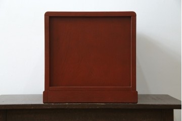 中古　美品　高級品!!　高島屋デパート取り扱い　伝統技法　「杢目出し漆塗り」(根来漆塗り)　内部桐材　細部まで職人のこだわりを感じる上ブタ付きの小引き出し(卓上収納、小物収納)(R-084454)
