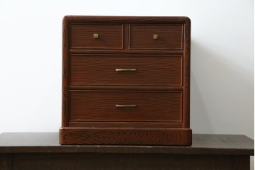 中古　美品　高級品!!　高島屋デパート取り扱い　伝統技法　「杢目出し漆塗り」(根来漆塗り)　内部桐材　細部まで職人のこだわりを感じる上ブタ付きの小引き出し(卓上収納、小物収納)(R-084454)