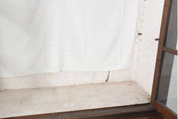 和製アンティーク　逸品!!　大正ロマン　タモ材　ガラスの取っ手がポイント!意匠を凝らしたデザインが魅力的な古い洋館の二段重ねキャビネット(食器棚、カップボード、収納棚、戸棚、飾り棚、バラ売り可能)(R-084457)