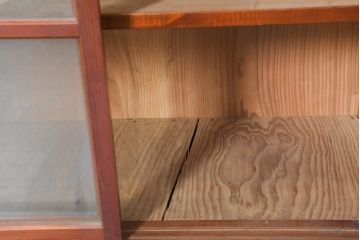 和製アンティーク　暮らしに溶け込む昭和レトロな温もりあふれる重ねガラス戸棚(食器棚、収納棚、キャビネット、本箱、書棚、陳列棚、飾り棚、ディスプレイ棚、店舗什器、バラ売り可能)(R-084458)