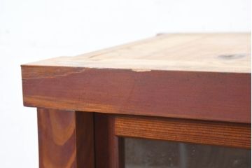 和製アンティーク　暮らしに溶け込む昭和レトロな温もりあふれるガラス戸棚(食器棚、収納棚、キャビネット、本箱、書棚、陳列棚、飾り棚、ディスプレイ棚、店舗什器)(R-084460)