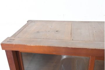 和製アンティーク　暮らしに溶け込む昭和レトロな温もりあふれる重ねガラス戸棚(食器棚、収納棚、キャビネット、本箱、書棚、陳列棚、飾り棚、ディスプレイ棚、店舗什器、バラ売り可能)(R-084461)