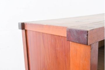 和製アンティーク　暮らしに溶け込む昭和レトロな温もりあふれるガラス戸棚(食器棚、収納棚、キャビネット、本箱、書棚、陳列棚、飾り棚、ディスプレイ棚、店舗什器)(R-084462)