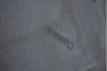 中古　Cassina(カッシーナ)　PHILIPPE STARCK(フィリップ・スタルク)　L26 VOLAGE bench(ヴォラージュ) 　X(革)　リビングを格上げする高級感あふれるヴォラージュベンチ(本革、レザーチェア、長椅子、長イス、2人掛け、二人掛け、2P)(定価71万5千円)(R-084464)