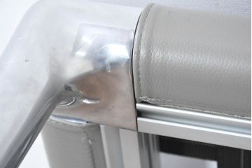 中古　Cassina(カッシーナ)　PHILIPPE STARCK(フィリップ・スタルク)　L26 VOLAGE bench(ヴォラージュ) 　X(革)　リビングを格上げする高級感あふれるヴォラージュベンチ(本革、レザーチェア、長椅子、長イス、2人掛け、二人掛け、2P)(定価71万5千円)(R-084464)