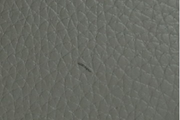 中古　Cassina(カッシーナ)　PHILIPPE STARCK(フィリップ・スタルク)　L26 VOLAGE bench(ヴォラージュ) 　X(革)　リビングを格上げする高級感あふれるヴォラージュベンチ　定価約71万5千円　(R-084464)