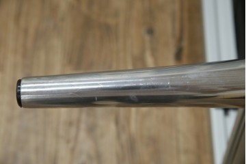 中古　Cassina(カッシーナ)　PHILIPPE STARCK(フィリップ・スタルク)　L26 VOLAGE bench(ヴォラージュ) 　X(革)　リビングを格上げする高級感あふれるヴォラージュベンチ　定価約71万5千円　(R-084464)