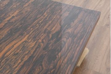 和製ビンテージ　美品　激レア!!　希少　シャム柿(ジリコテ)材　無垢材　唯一無二の存在感を放つ美しい杢目が印象的な座卓(テーブルトップ、ローテーブル、センターテーブル、リビングテーブル、ヴィンテージ)(R-084468)