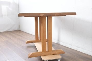 中古　美品　飛騨産業　キツツキ　カヤ(KAYA)シリーズ　楢(ナラ)材　お部屋を明るくすっきりとした印象にしてくれる2人掛けダイニングテーブル(二人掛け、2P、作業台)(定価約14万円)(R-084470)