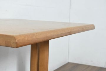 中古　美品　飛騨産業　キツツキ　カヤ(KAYA)シリーズ　楢(ナラ)材　お部屋を明るくすっきりとした印象にしてくれる2人掛けダイニングテーブル(二人掛け、2P、作業台)(定価約14万円)(R-084470)