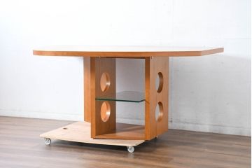 中古　TECTA(テクタ)　チェリー材　M21　モダンでユニークなデザインがお洒落なテーブル(ダイニングテーブル、4人掛け、6人掛け、4人用、6人用)(定価約77万円)(R-084471)