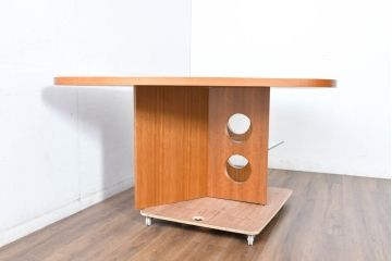 中古　TECTA(テクタ)　チェリー材　M21　モダンでユニークなデザインがお洒落なテーブル(ダイニングテーブル、4人掛け、6人掛け、4人用、6人用)(定価約77万円)(R-084471)