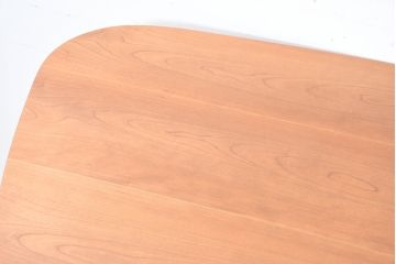 中古　TECTA(テクタ)　チェリー材　M21　モダンでユニークなデザインがお洒落なテーブル(ダイニングテーブル、4人掛け、6人掛け、4人用、6人用)(定価約77万円)(R-084471)