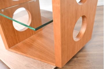 中古　TECTA(テクタ)　チェリー材　M21　モダンでユニークなデザインがお洒落なテーブル(ダイニングテーブル、4人掛け、6人掛け、4人用、6人用)(定価約77万円)(R-084471)
