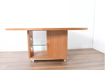 中古　TECTA(テクタ)　チェリー材　M21　モダンでユニークなデザインがお洒落なテーブル(ダイニングテーブル、4人掛け、6人掛け、4人用、6人用)(定価約77万円)(R-084471)
