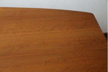 中古　TECTA(テクタ)　チェリー材　M21　モダンでユニークなデザインがお洒落なテーブル　定価約77万円相当　(R-084471)