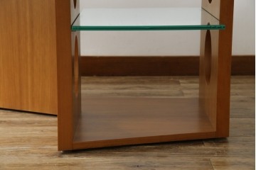 中古　TECTA(テクタ)　チェリー材　M21　モダンでユニークなデザインがお洒落なテーブル　定価約77万円相当　(R-084471)