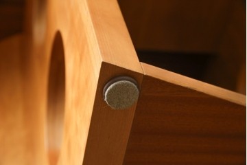 中古　TECTA(テクタ)　チェリー材　M21　モダンでユニークなデザインがお洒落なテーブル　定価約77万円相当　(R-084471)