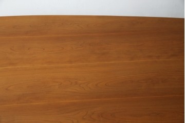 中古　TECTA(テクタ)　チェリー材　M21　モダンでユニークなデザインがお洒落なテーブル　定価約77万円相当　(R-084471)