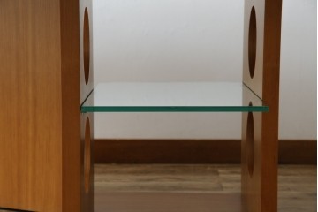 中古　TECTA(テクタ)　チェリー材　M21　モダンでユニークなデザインがお洒落なテーブル　定価約77万円相当　(R-084471)