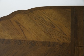 中古　美品　クラッシックデザイン　天板のパーケットリー模様が映えるエクステンションダイニングテーブル　(R-084472)