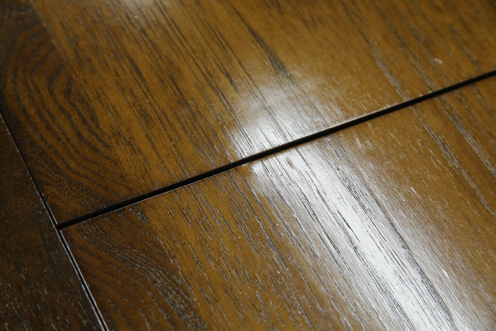 中古　美品　クラッシックデザイン　天板のパーケットリー模様が映えるエクステンションダイニングテーブル　(R-084472)