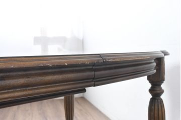 中古　美品　クラッシックデザイン　天板のパーケットリー模様が映えるエクステンションダイニングテーブル　(R-084472)