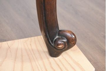 ヨーロッパビンテージ　クラシカルな猫脚デザインが魅力のアンティーク調ダイニングテーブル(4人掛け、6人掛け、食卓、ヴィンテージ)(R-084473)