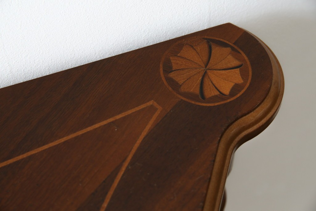 中古　美品　イタリア　象嵌入り天板　クラシカルでエレガントなデザインが素敵なコンソールテーブル　(R-084474)