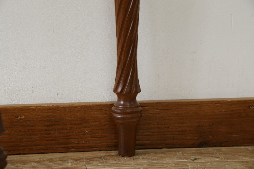 中古　美品　イタリア　象嵌入り天板　クラシカルでエレガントなデザインが素敵なコンソールテーブル　(R-084474)